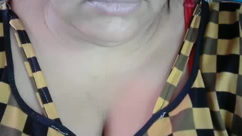 karolbb online show from 12, 3, 2025