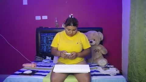 Snapshot of karolhot916 chatting on 5, 2, 2026 karol online show from 5, 2, 2026