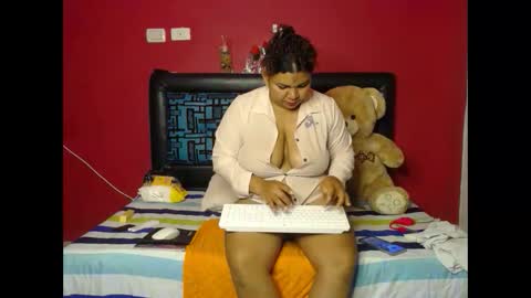 Snapshot of karolhot916 chatting on 19, 2, 2026 karol online show from 19, 2, 2026