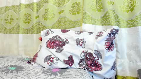 Karolinstagram.karoli sanz online show from 11, 12, 2024