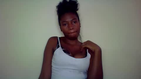 karoliee online show from 30, 4, 2026