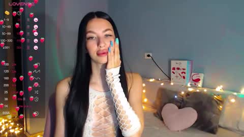 Kira online show from 19, 2, 2026