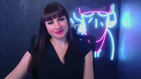 Snapshot of karolina_mia chatting on 3, 12, 2024 Caroline online show from 3, 12, 2024