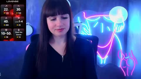Snapshot of karolina_mia chatting on 3, 3, 2025 Caroline online show from 3, 3, 2025