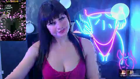 Snapshot of karolina_mia chatting on 10, 3, 2025 Caroline online show from 10, 3, 2025