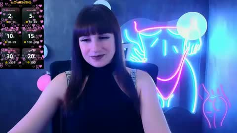 Snapshot of karolina_mia chatting on 12, 3, 2025 Caroline online show from 12, 3, 2025