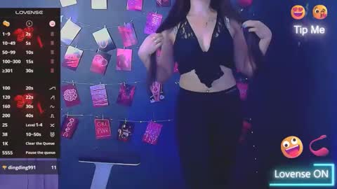 Caroline online show from 27, 11, 2025