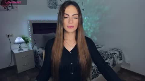 Karolina online show from 1, 12, 2025