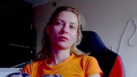 karoline121 online show from 13, 10, 2025