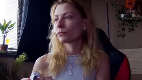 karoline121 online show from 16, 2, 2026