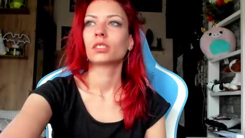 karoline121 online show from 9, 5, 2026