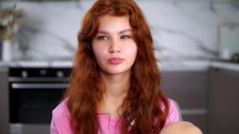 Snapshot of karolinerush chatting on 22, 11, 2025 lina online show from 22, 11, 2025