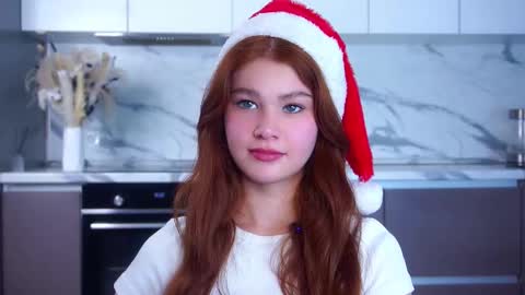 Snapshot of karolinerush chatting on 21, 12, 2025 lina online show from 21, 12, 2025