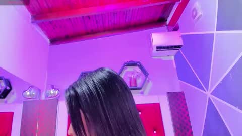 Snapshot of karoll014 chatting on 23, 2, 2026 Karol online show from 23, 2, 2026