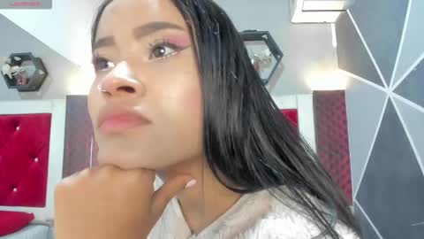 Snapshot of karoll014 chatting on 11, 3, 2026 Karol online show from 11, 3, 2026