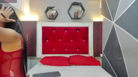 Snapshot of karoll014 chatting on 13, 3, 2026 Karol online show from 13, 3, 2026