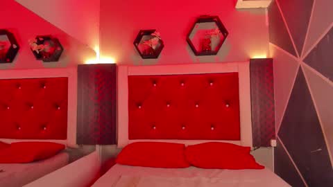 Snapshot of karoll014 chatting on 19, 3, 2026 Karol online show from 19, 3, 2026