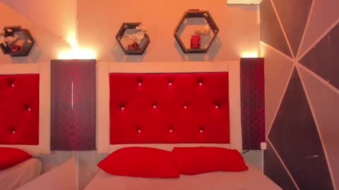 Snapshot of karoll014 chatting on 27, 3, 2026 Karol online show from 27, 3, 2026