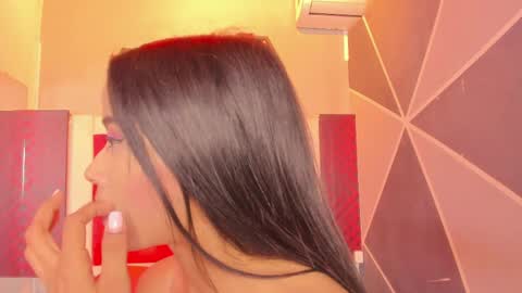 Snapshot of karoll014 chatting on 30, 3, 2026 Karol online show from 30, 3, 2026