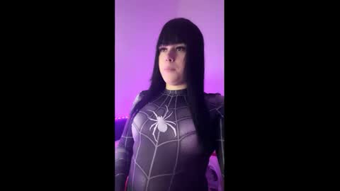 Karolsinha online show from 17, 5, 2026