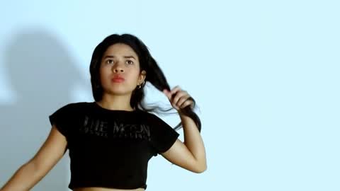 Snapshot of karolsweetvagi chatting on 27, 4, 2026 karol online show from 27, 4, 2026