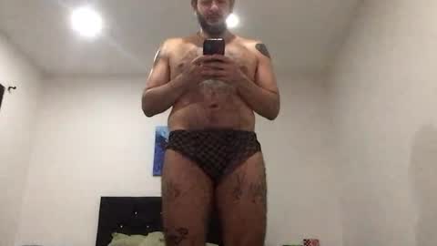 Snapshot of karu_hard chatting on 5, 1, 2025 Karu online show from 5, 1, 2025