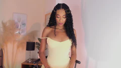 Kary Moon online show from 25, 6, 2026