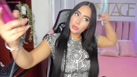 Snapshot of kaseythompson chatting on 23, 9, 2025 kaseythompson online show from 23, 9, 2025