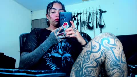 Snapshot of kat_miss chatting on 11, 1, 2025 Kat online show from 11, 1, 2025