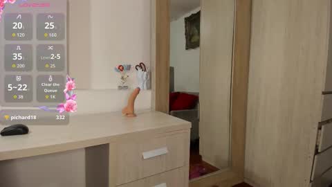 Snapshot of kata22sofia chatting on 5, 12, 2025 kata22sofia online show from 5, 12, 2025