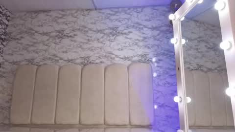 kataleya_t online show from 18, 9, 2025