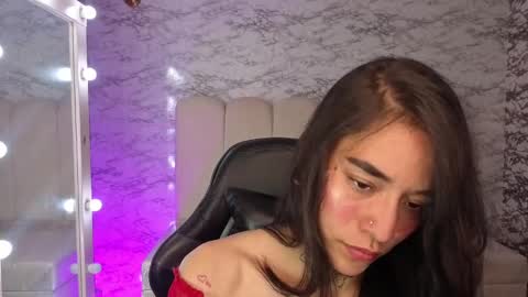 kataleya_t online show from 3, 10, 2025