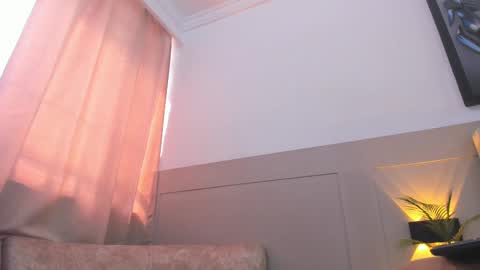 Snapshot of kataleya_zuluaga chatting on 1, 2, 2025 kataleya_zuluaga online show from 1, 2, 2025