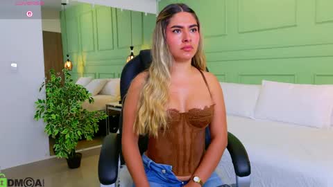 Snapshot of kataliina_18 chatting on 13, 4, 2026 Kat online show from 13, 4, 2026
