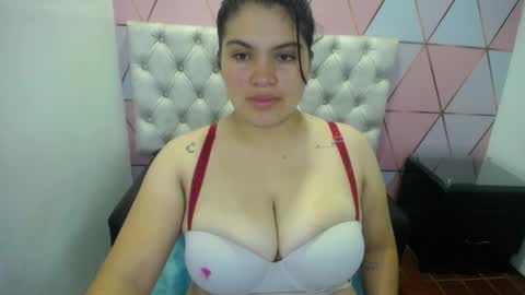 katalina santana25 online show from 5, 12, 2025