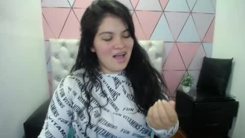 Snapshot of katalina_santana25 chatting on 8, 3, 2026 katalina santana25 online show from 8, 3, 2026