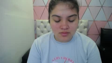 Snapshot of katalina_santana25 chatting on 2, 4, 2026 katalina santana25 online show from 2, 4, 2026