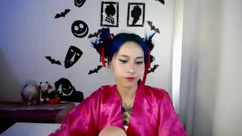 Snapshot of katara_a chatting on 14, 10, 2025 Maca online show from 14, 10, 2025