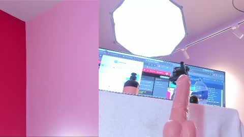 Kate  online show from 28, 6, 2026