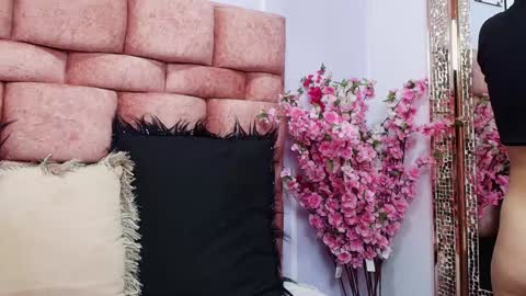 Kate Froz online show from 8, 1, 2025