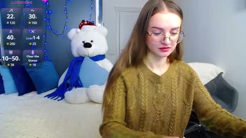 Snapshot of kate_jonson chatting on 19, 12, 2024 .Be kind and gentle with me and I will do my best for you.   online show from 19, 12, 2024