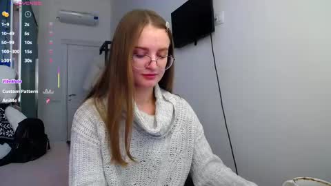 Snapshot of kate_jonson chatting on 5, 3, 2025 .Be kind and gentle with me and I will do my best for you.   online show from 5, 3, 2025