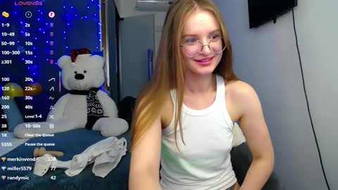 Snapshot of kate_jonson chatting on 10, 3, 2025 .Be kind and gentle with me and I will do my best for you.   online show from 10, 3, 2025