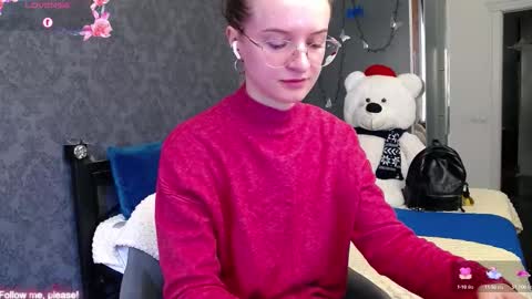 Snapshot of kate_jonson chatting on 11, 9, 2025 .Be kind and gentle with me and I will do my best for you.   online show from 11, 9, 2025