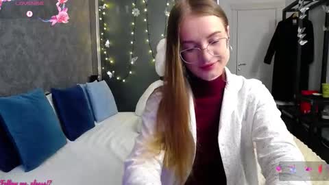 Snapshot of kate_jonson chatting on 1, 10, 2025 .Be kind and gentle with me and I will do my best for you.   online show from 1, 10, 2025