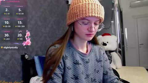 Snapshot of kate_jonson chatting on 17, 10, 2025 .Be kind and gentle with me and I will do my best for you.   online show from 17, 10, 2025