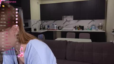Snapshot of kate_krayy chatting on 20, 10, 2025 kate_krayy online show from 20, 10, 2025