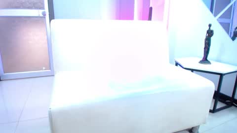 Snapshot of kate_owenns chatting on 4, 3, 2025 Kate  online show from 4, 3, 2025