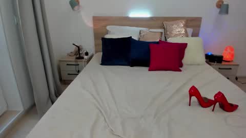 kate_redgar online show from 12, 9, 2025