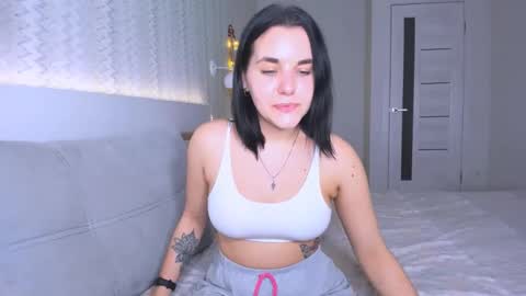 KATE online show from 30, 1, 2025